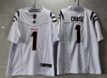Men's Cincinnati Bengals #1 Ja'Marr Chase White 2023 F.U.S.E. Vapor Untouchable Limited Jersey