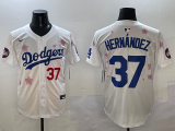 Men's Los Angeles Dodgers #37 Teoscar Hernández White2025 Tokyo Series Limited Stitched Jersey