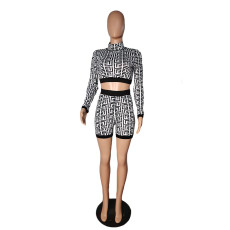 Sexy Printed Long Sleeve Crop Top And Shorts 2 Piece Sets LUO-3212