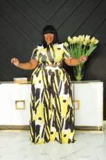 Plus Size Printed Short Sleeve Two Piece Pants Sets NNWF-7488