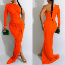 Sexy Solid One Shoulder Sleeve Pleated Maxi Dress BY-6042