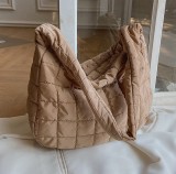 Space Cotton Suit Large Capacity Dumpling Bag HCFB-188041