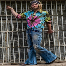 Men's Plus Size Blue High Waisted Vintage Big Flare Jean GDMY-1955