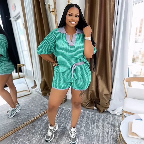 V Neck Stripe Knits Two Piece Shorts Set QYMF-M3090