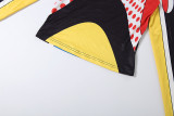 Polka Dot Print Contrast Color Short Suit DLSF-K6S10838A