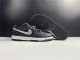 N*ike SB Dunk Low
