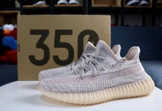 Y*eezy Boost 350 V2 Synth Non-Reflective