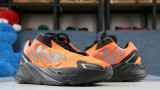 Y*eezy Boost 700 MNVN