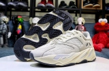 Y*eezy 700 Boost “Analog”