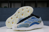 Y*eezy Boost 700 V3 Azareth