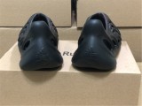 Y*eezy Foam Runner