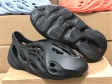 Y*eezy Foam Runner