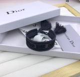  Sets010