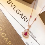Necklace001