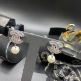  Earrings006