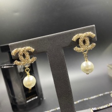  Earrings004