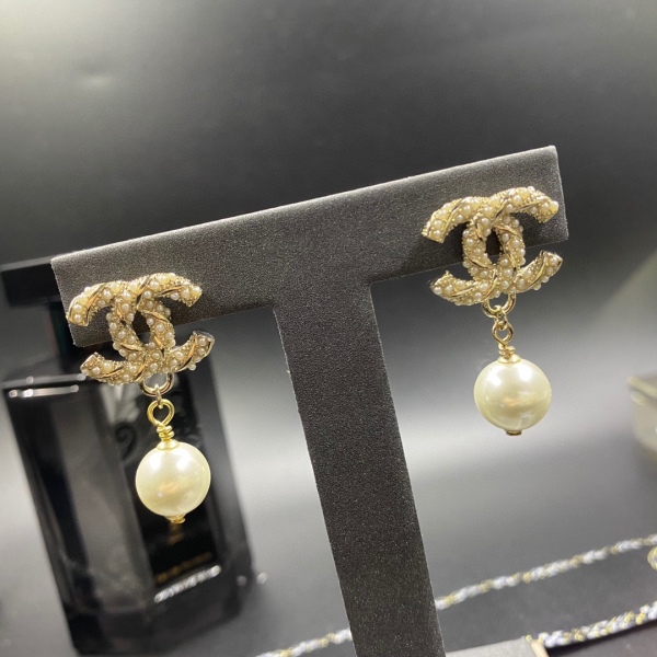  Earrings004