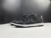 Wasted Youth × N*ike Dunk SB Low “Black” DD8386-001