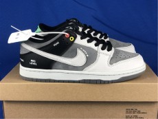 N*ike SB Dunk Low “VX1000 Camcorder” CV1659-001