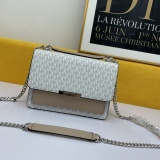 M*ichael  K*ors Top Bag 23*16*10cm