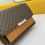 M*ichael  K*ors Top Bag 23*16*10cm