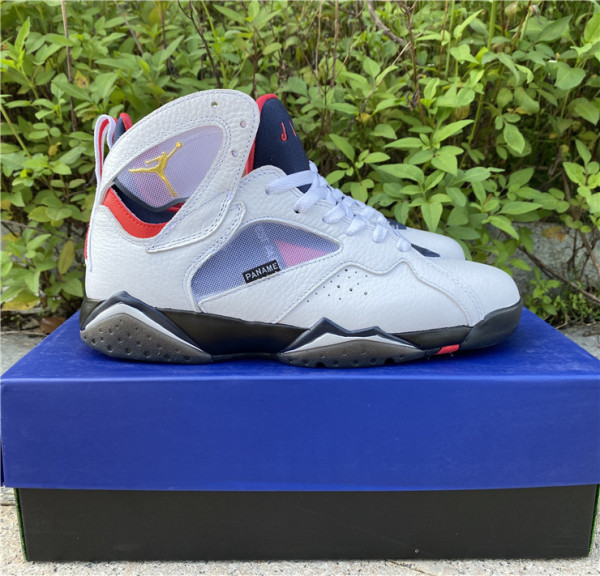 Air Jordan 7 'PSG'  CZ0789-105