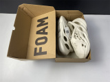 Y*eezy Foam Runner Bone