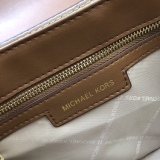 M*ichael  K*ors Top Bag 23*16*9cm
