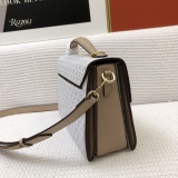 M*ichael  K*ors Top Bag 23*16*9cm