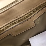 M*ichael  K*ors Top Bag 23*16*9cm