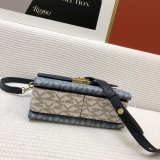 M*ichael  K*ors Top Bag 23*16*9cm