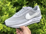 fragment x sacai x N*ike LDWaffle DH2684-001