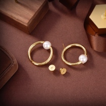  Earrings001