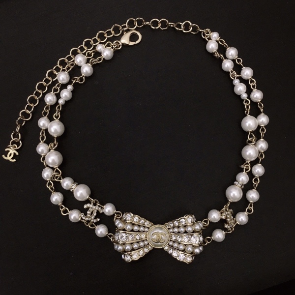 Necklace001