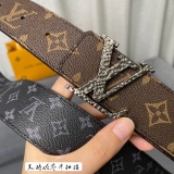 L*ouis V*uitton Belts Top Version