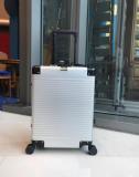 Luggage   ask price on whatsapp