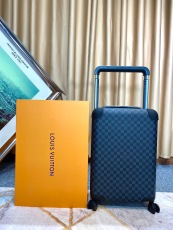 Luggage   ask price on whatsapp