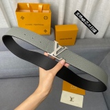 L*ouis V*uitton Belts Top Version 4.0cm
