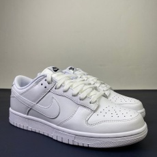 N*ike Dunk SB Low Triple White DD1503-109