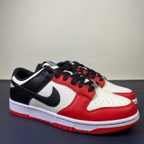 N*ike SB Dunk Low