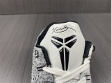 N*IKE KOBE 9