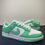 N*ike Dunk Low WMNS “Green Glow” DD1503-105
