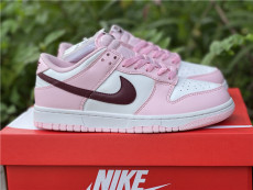 N*ike SB Dunk Low  CW1590-601