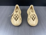 Y*eezy Foam Runner Ochre GW3354
