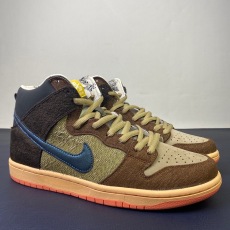 N*ike SB Dunk