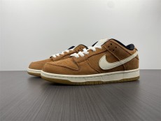 N*ike SB Dunk Low DH1319-200