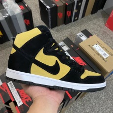 N*ike SB Dunk High