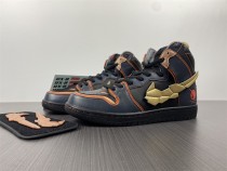 Gundam x N*ike SB Dunk High DH7717-400