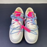 O*ff-W*hite x N*ike Dunk Low