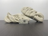 Y*eezy Foam Runner Sand FY4567
